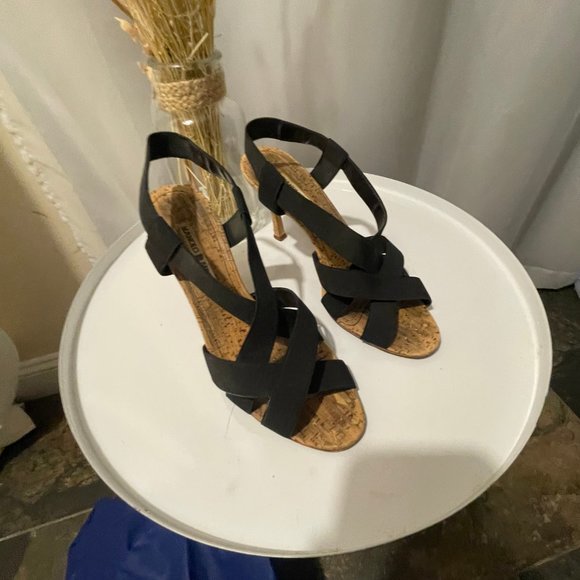 Manolo Blahnik Perpia Strappy Sandals 3.5" Heel Size 7.5 - Picture 5 of 8